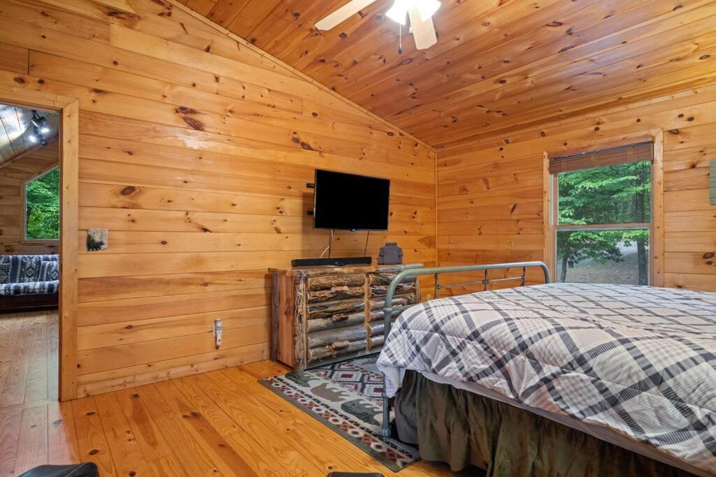 Lakeside Retreat Hot Tub Fishing Hiking Ellijay Ngoại thất bức ảnh
