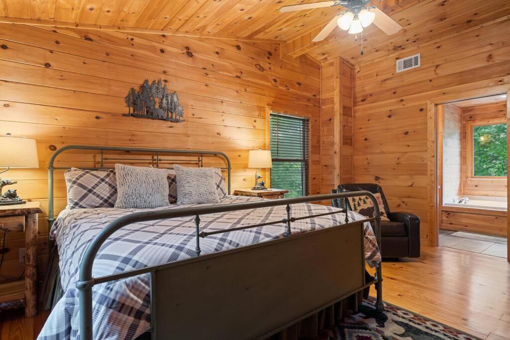 Lakeside Retreat Hot Tub Fishing Hiking Ellijay Ngoại thất bức ảnh
