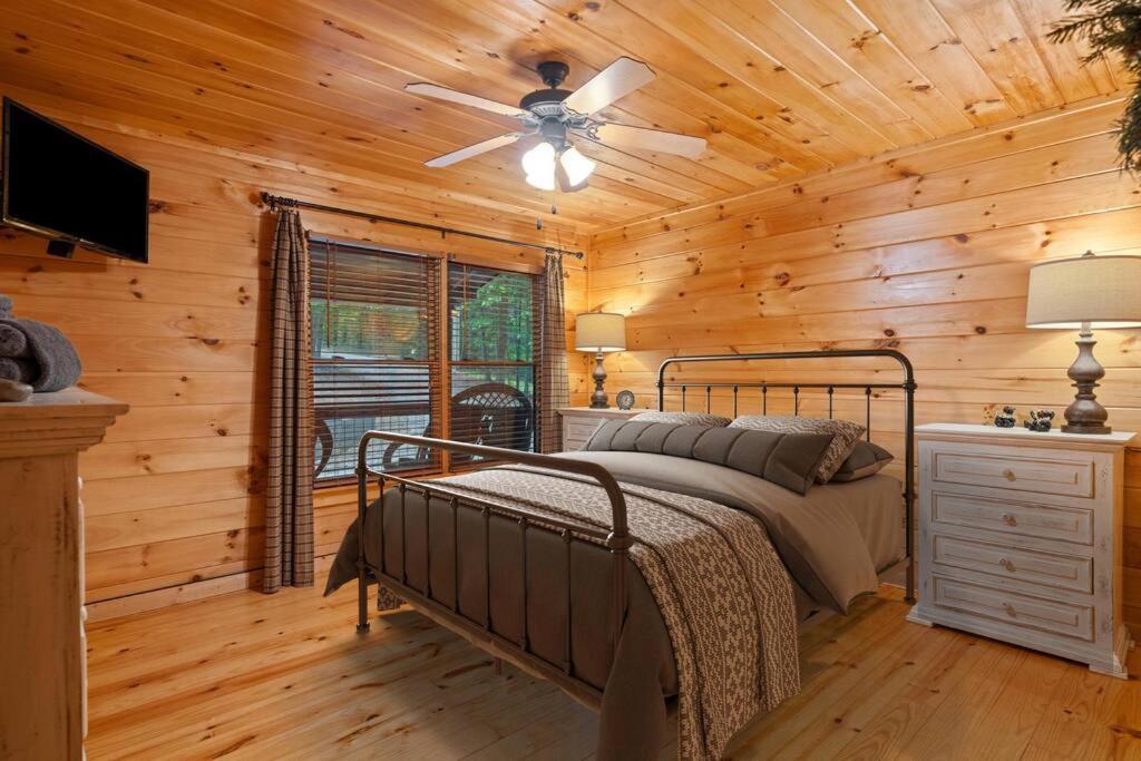 Lakeside Retreat Hot Tub Fishing Hiking Ellijay Ngoại thất bức ảnh