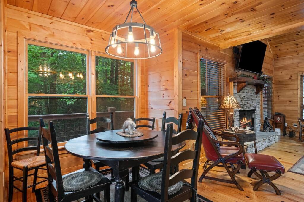Lakeside Retreat Hot Tub Fishing Hiking Ellijay Ngoại thất bức ảnh