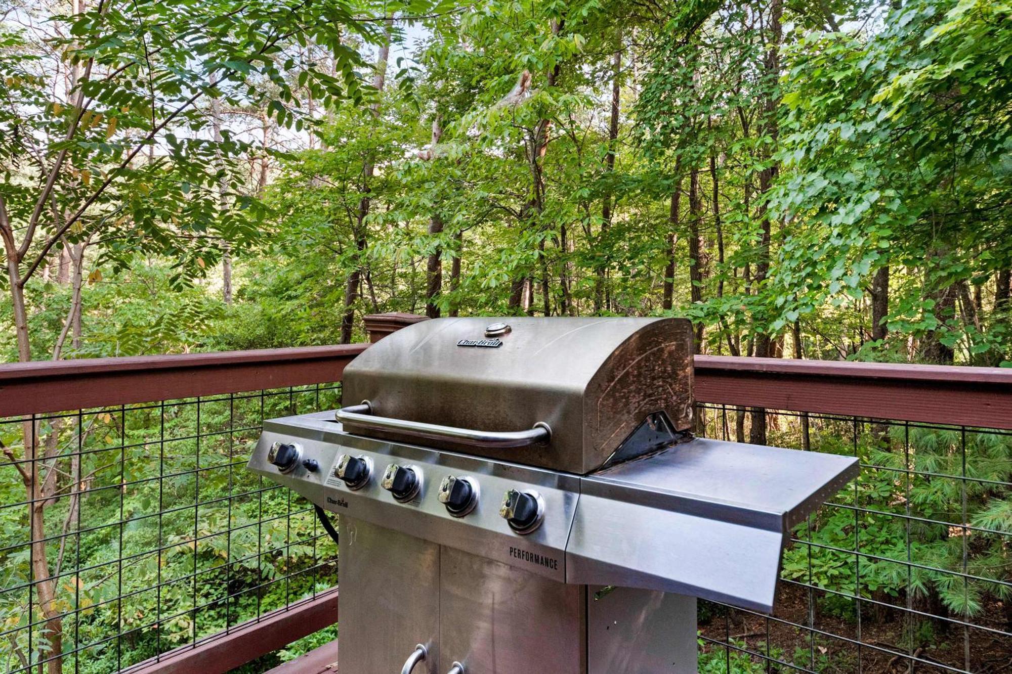 Lakeside Retreat Hot Tub Fishing Hiking Ellijay Ngoại thất bức ảnh