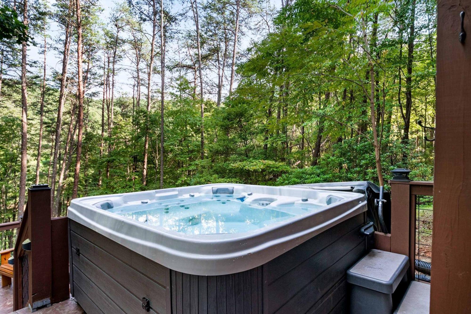 Lakeside Retreat Hot Tub Fishing Hiking Ellijay Ngoại thất bức ảnh